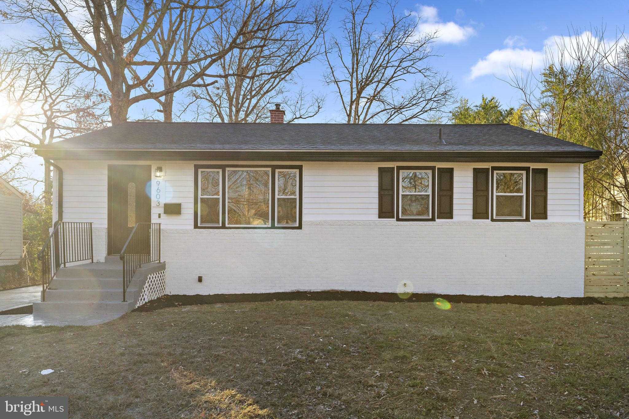 9603 Woodland Ave photo 3