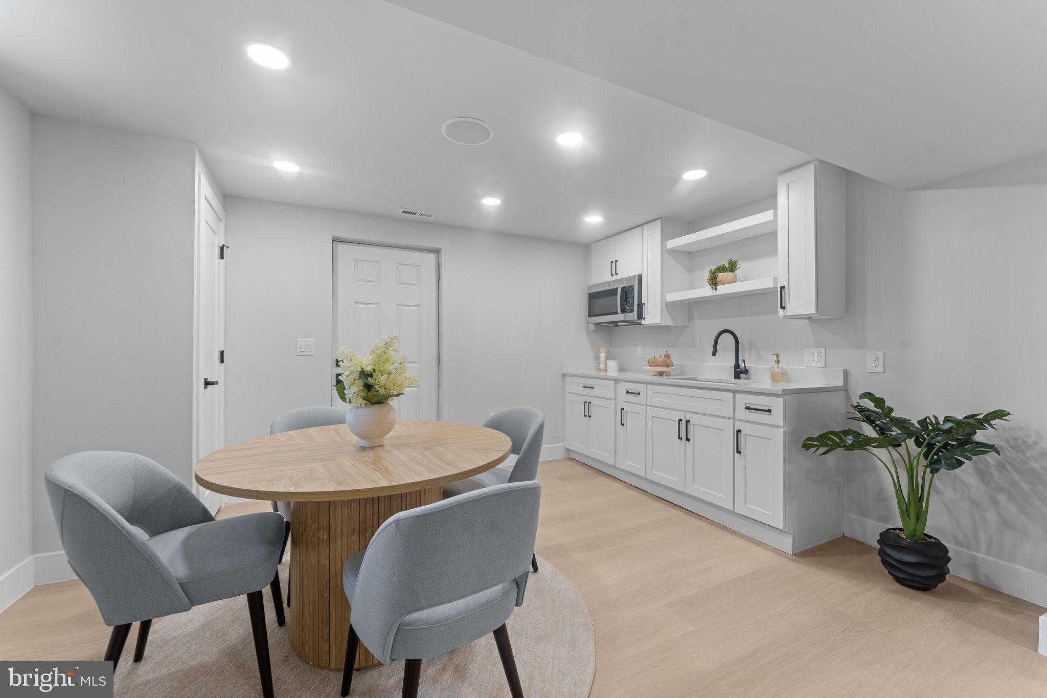 9603 Woodland Ave photo 32