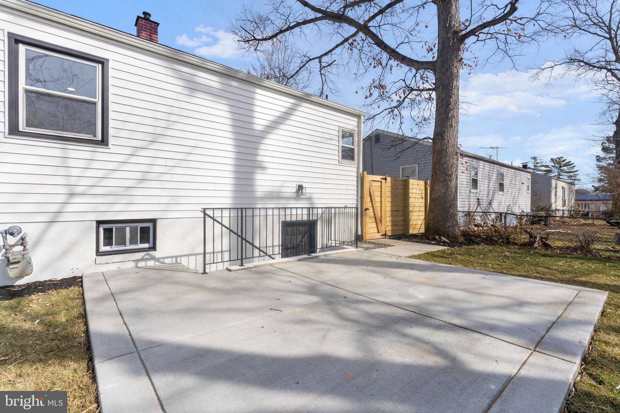 9603 Woodland Ave photo 49