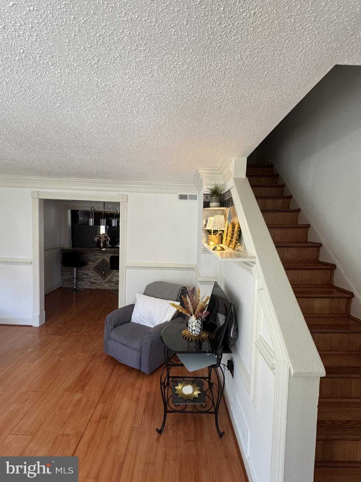 3739 Mark Dr photo 8