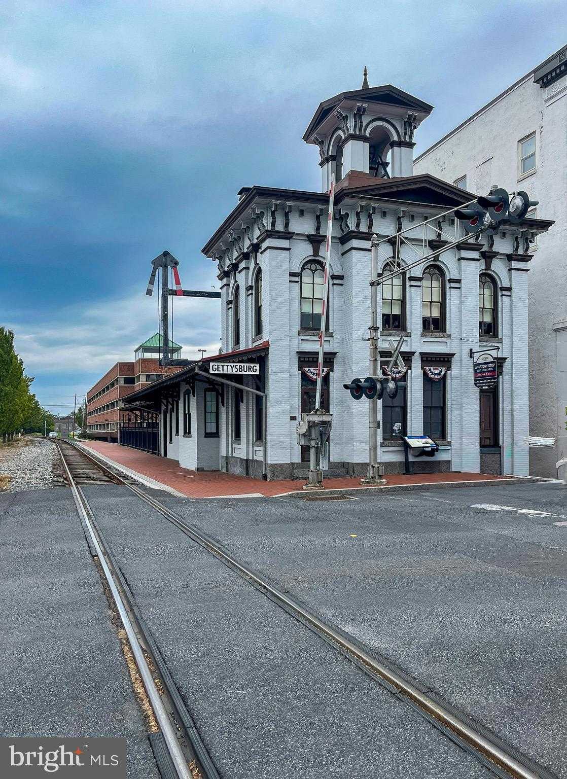 2828 Heidlersburg Rd photo 36