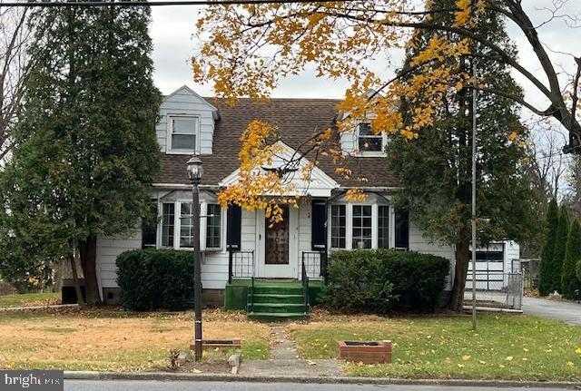 6221 Blue Bird Ave, Harrisburg