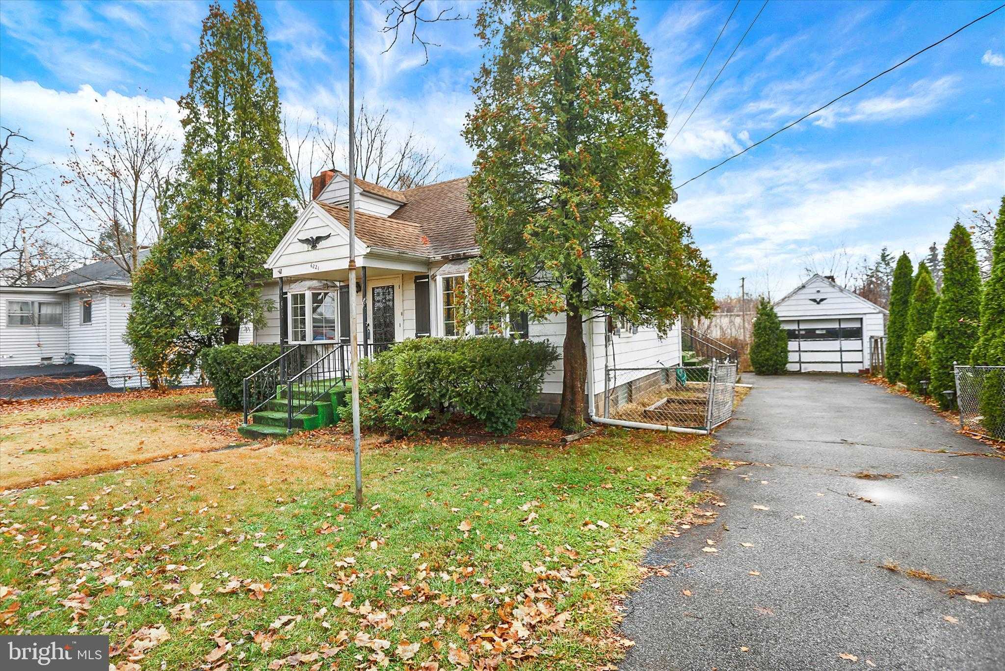 6221 Blue Bird Ave photo 34