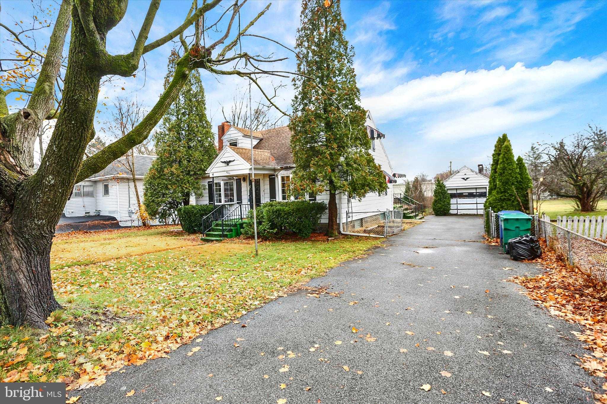 6221 Blue Bird Ave photo 35