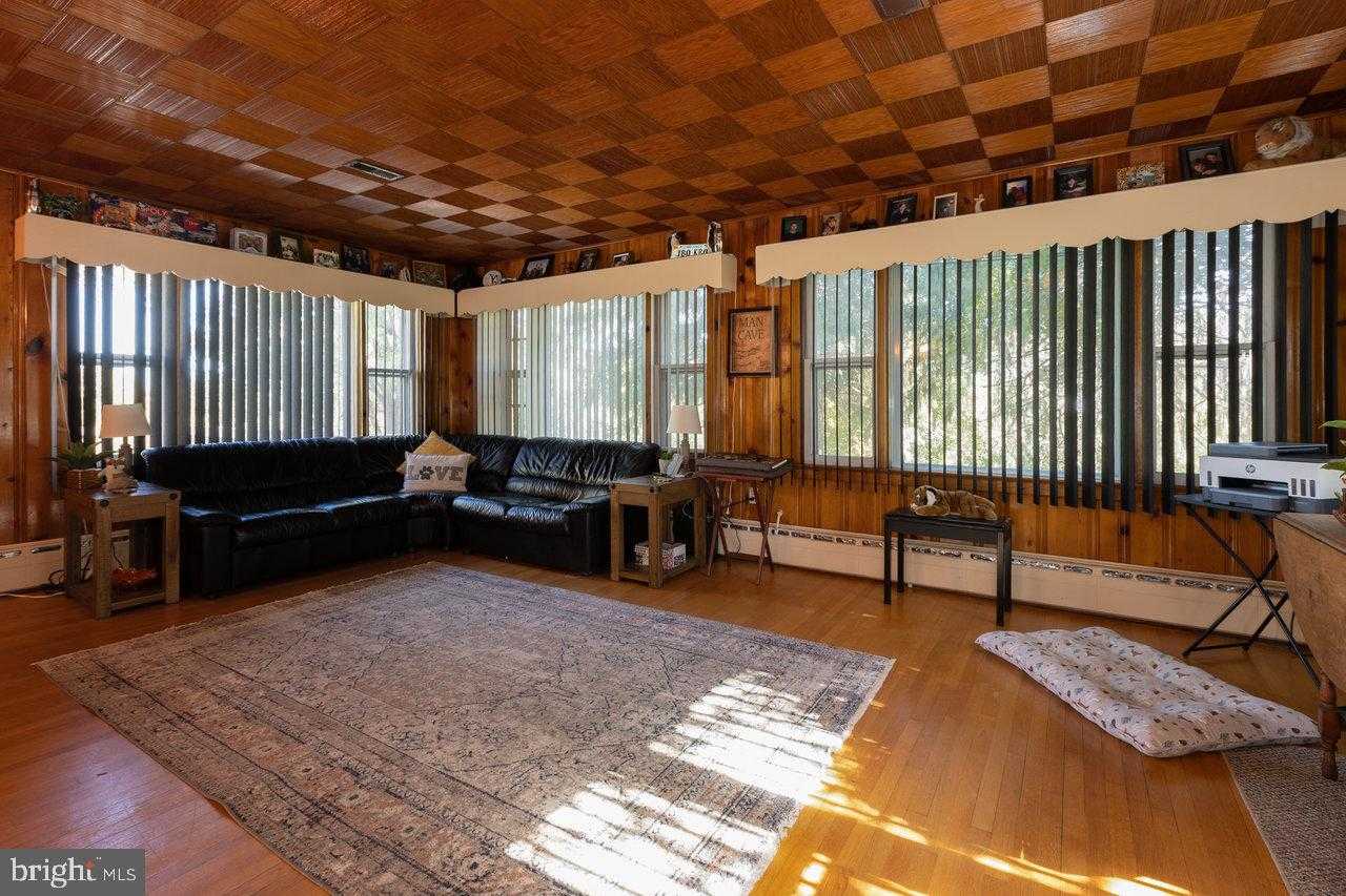 133 Shenell Dr photo 7