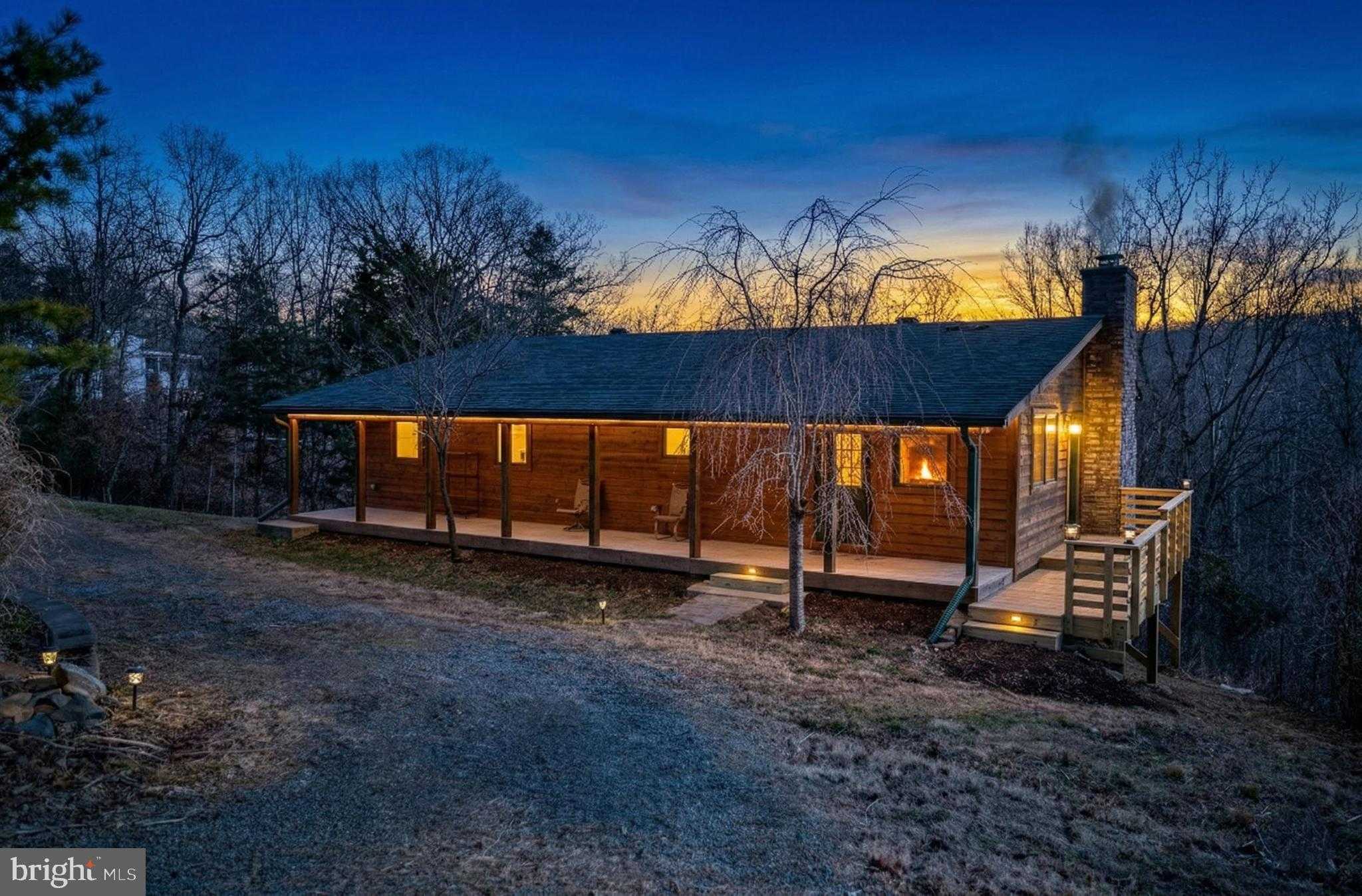 1778 T Bird Dr photo 2