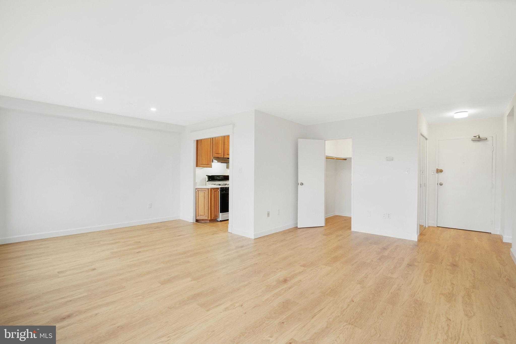 6621 Wakefield Dr Apt 418 photo 17