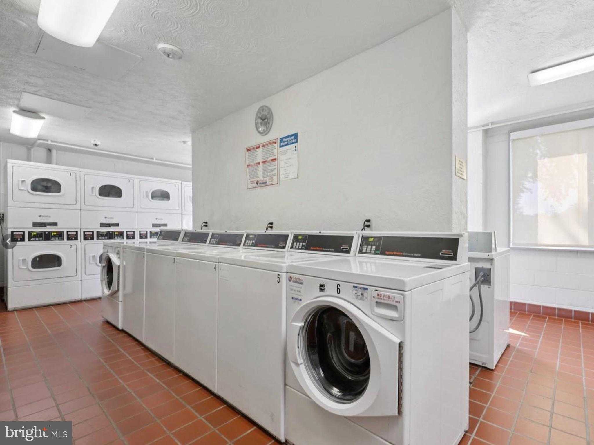 6621 Wakefield Dr Apt 418 photo 34