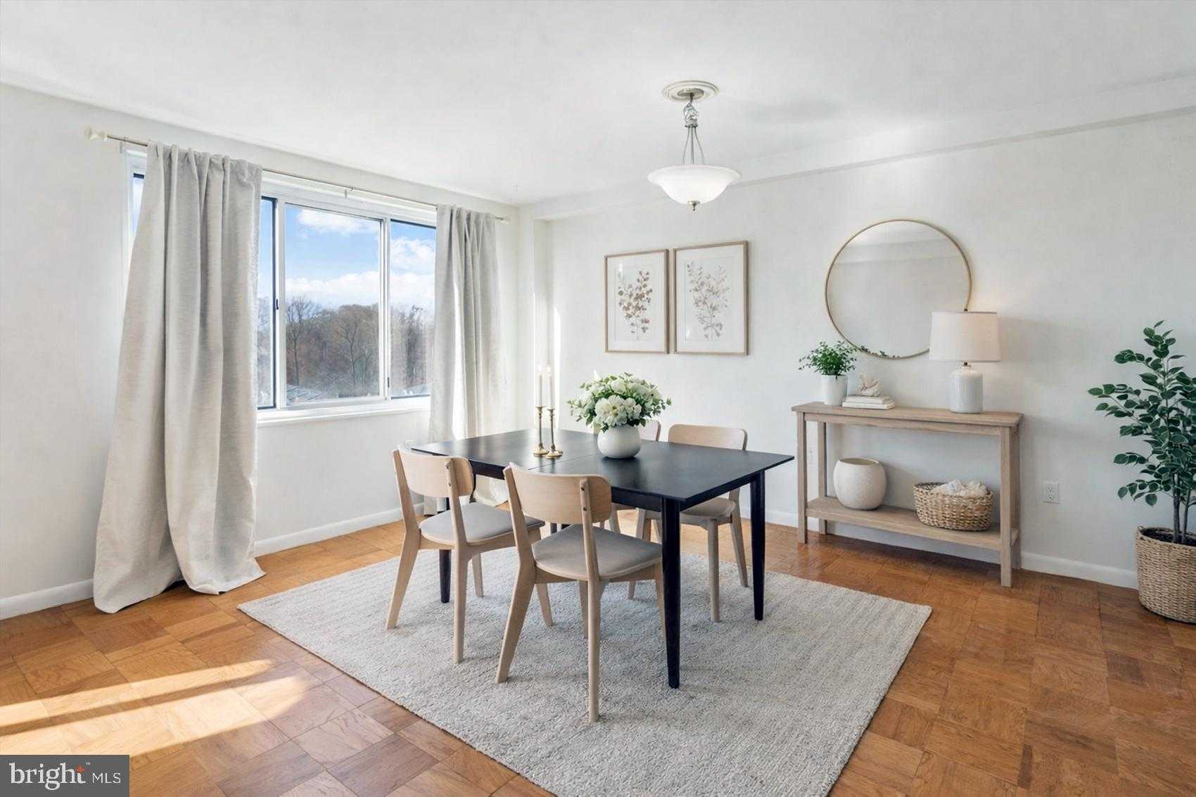 10201 Grosvenor Pl Apt 1226 photo 11