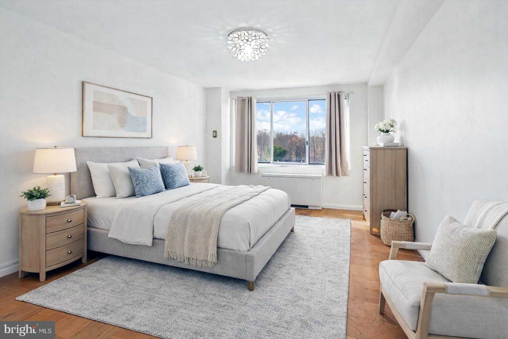 10201 Grosvenor Pl Apt 1226 photo 8