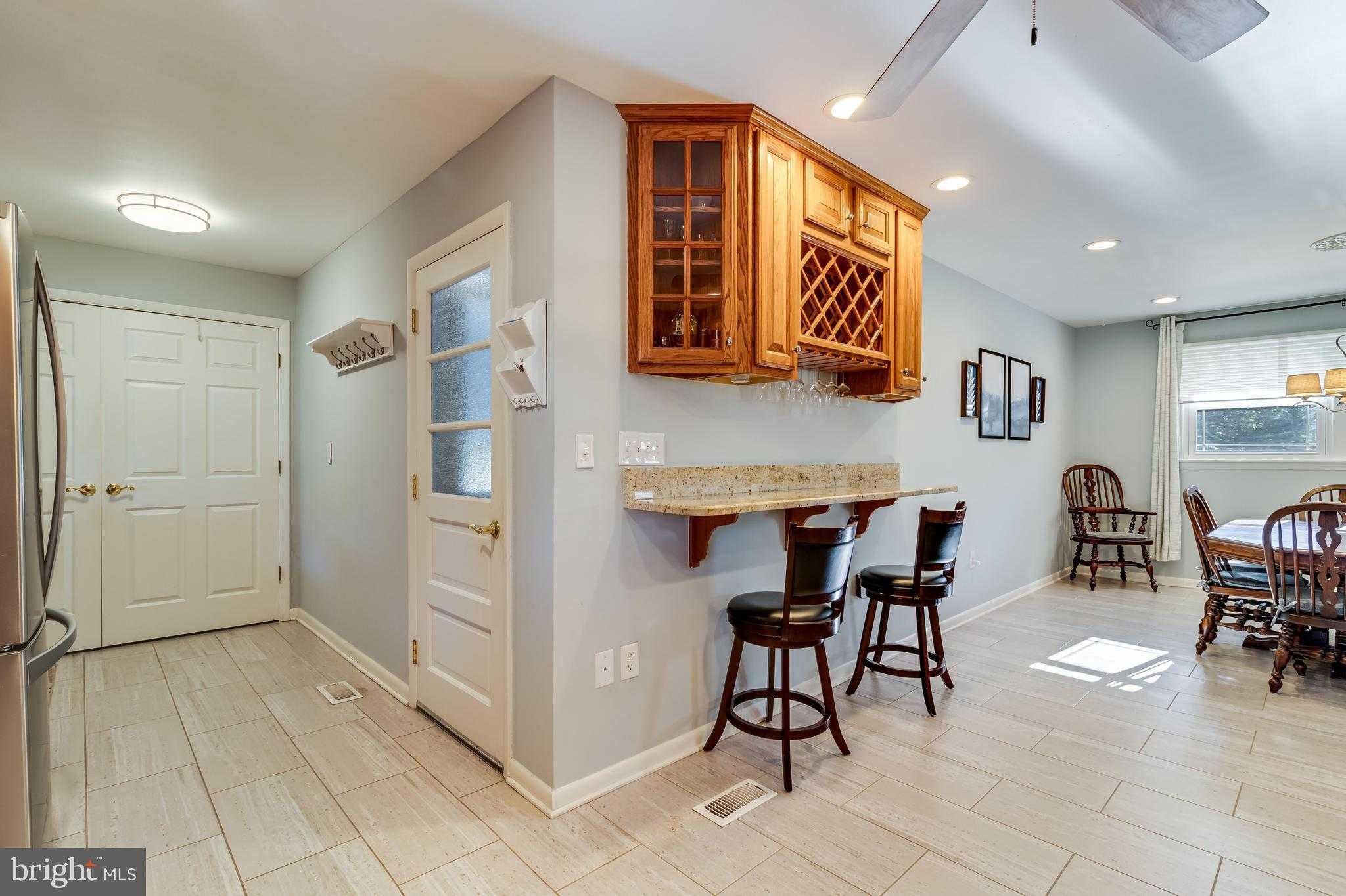 7295 Saint Marys Ave photo 24