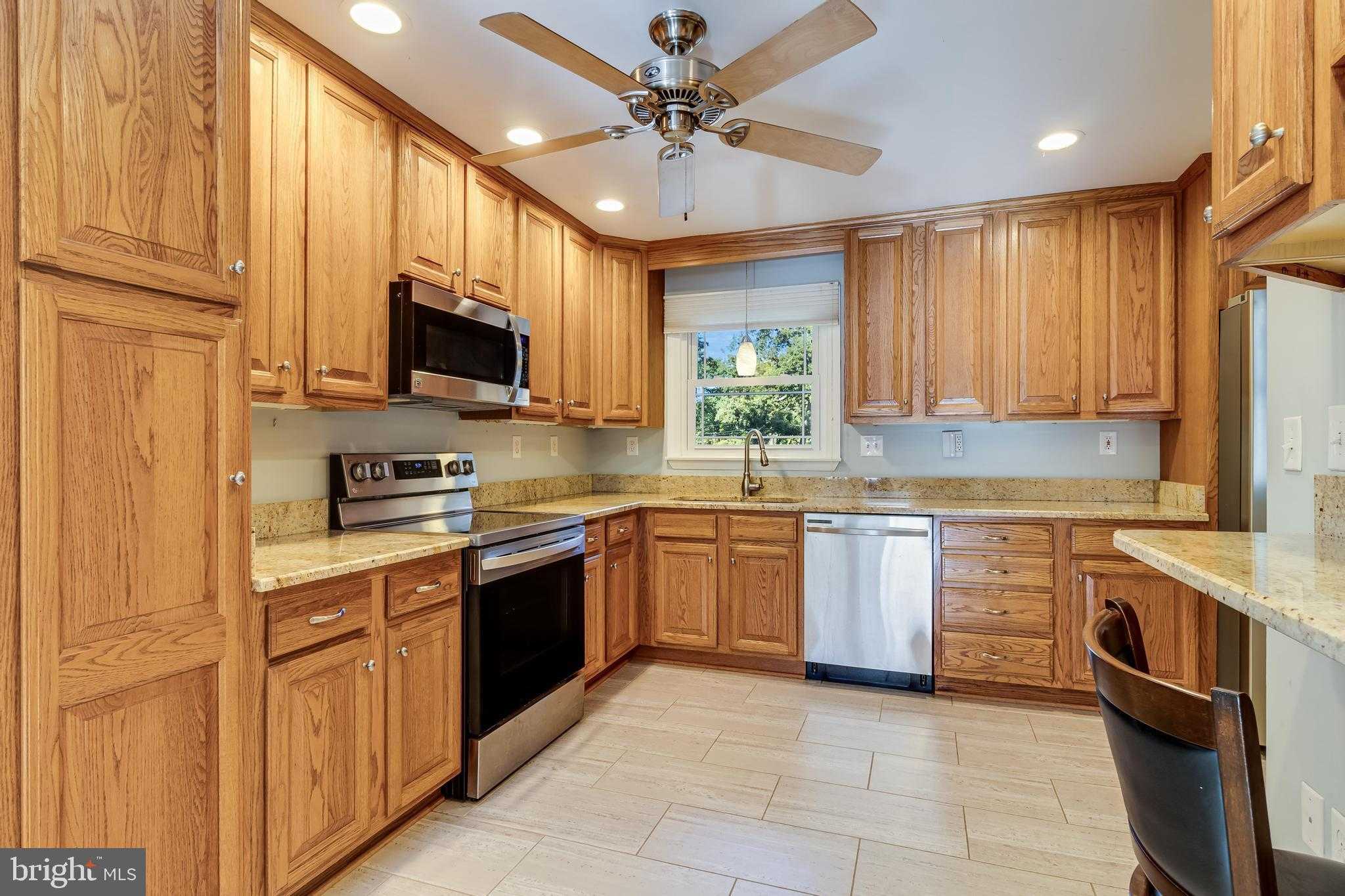 7295 Saint Marys Ave photo 3