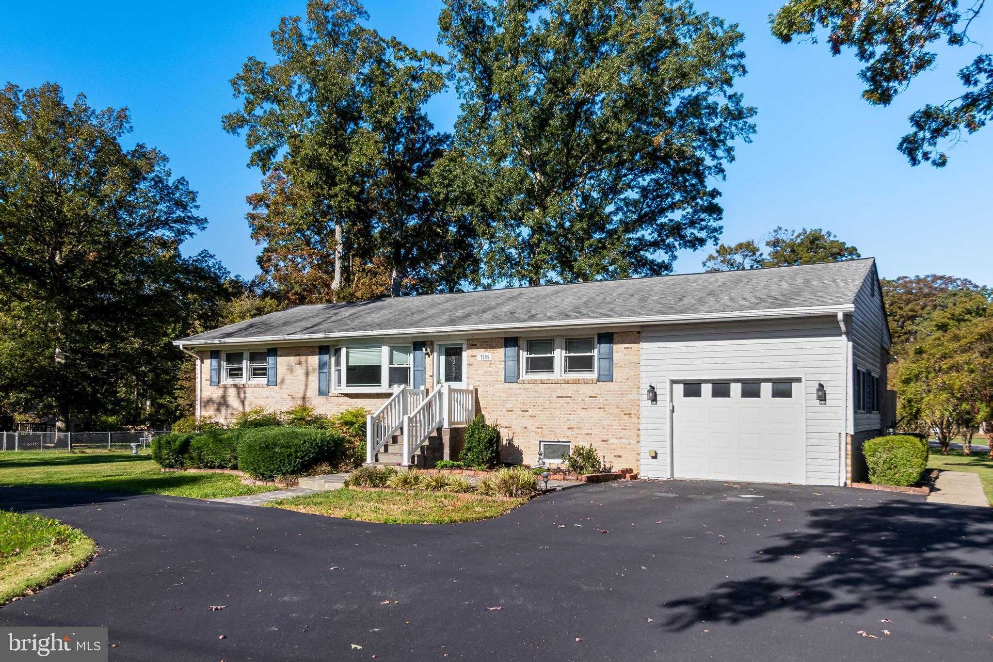 7295 Saint Marys Ave photo 37