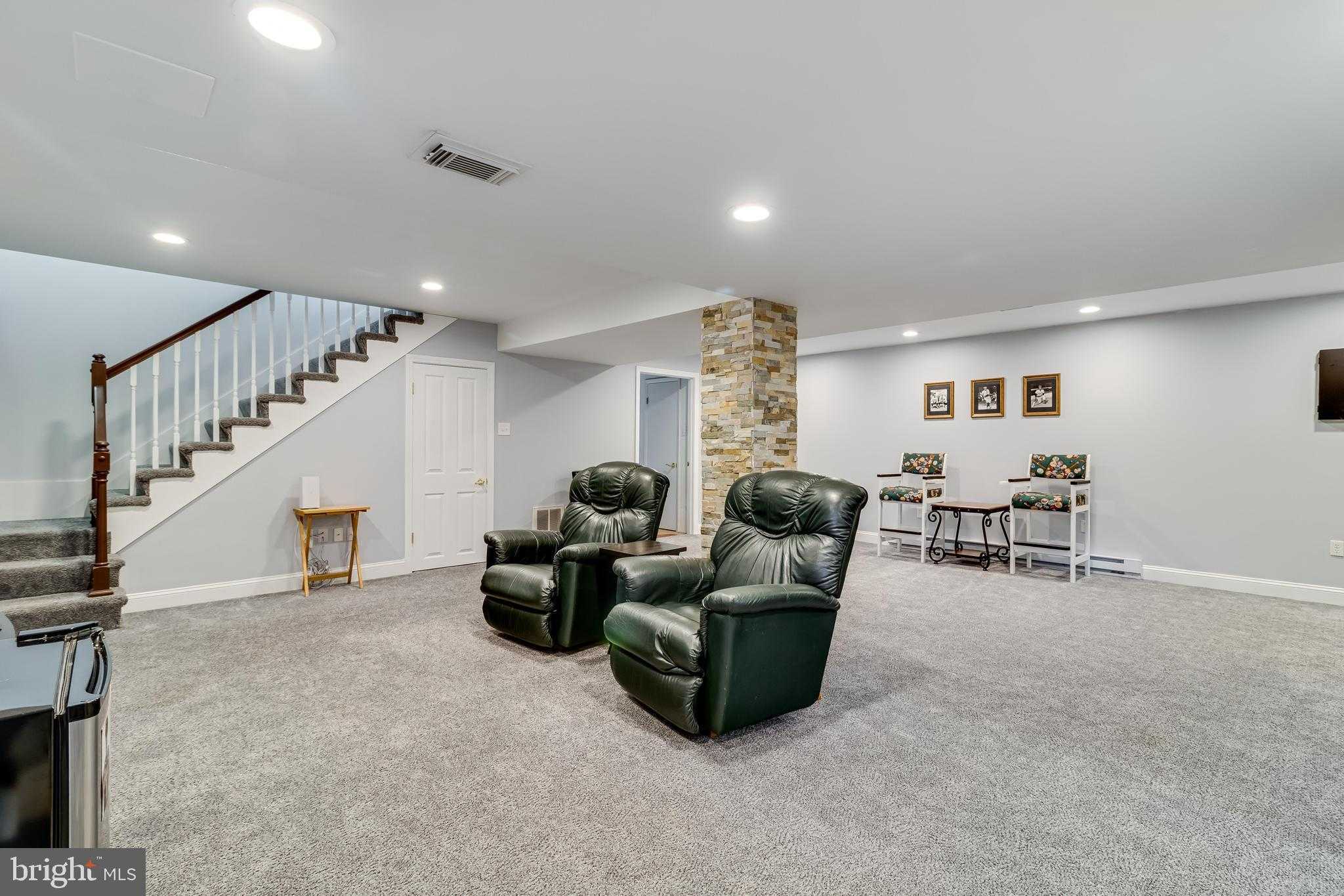 7295 Saint Marys Ave photo 7