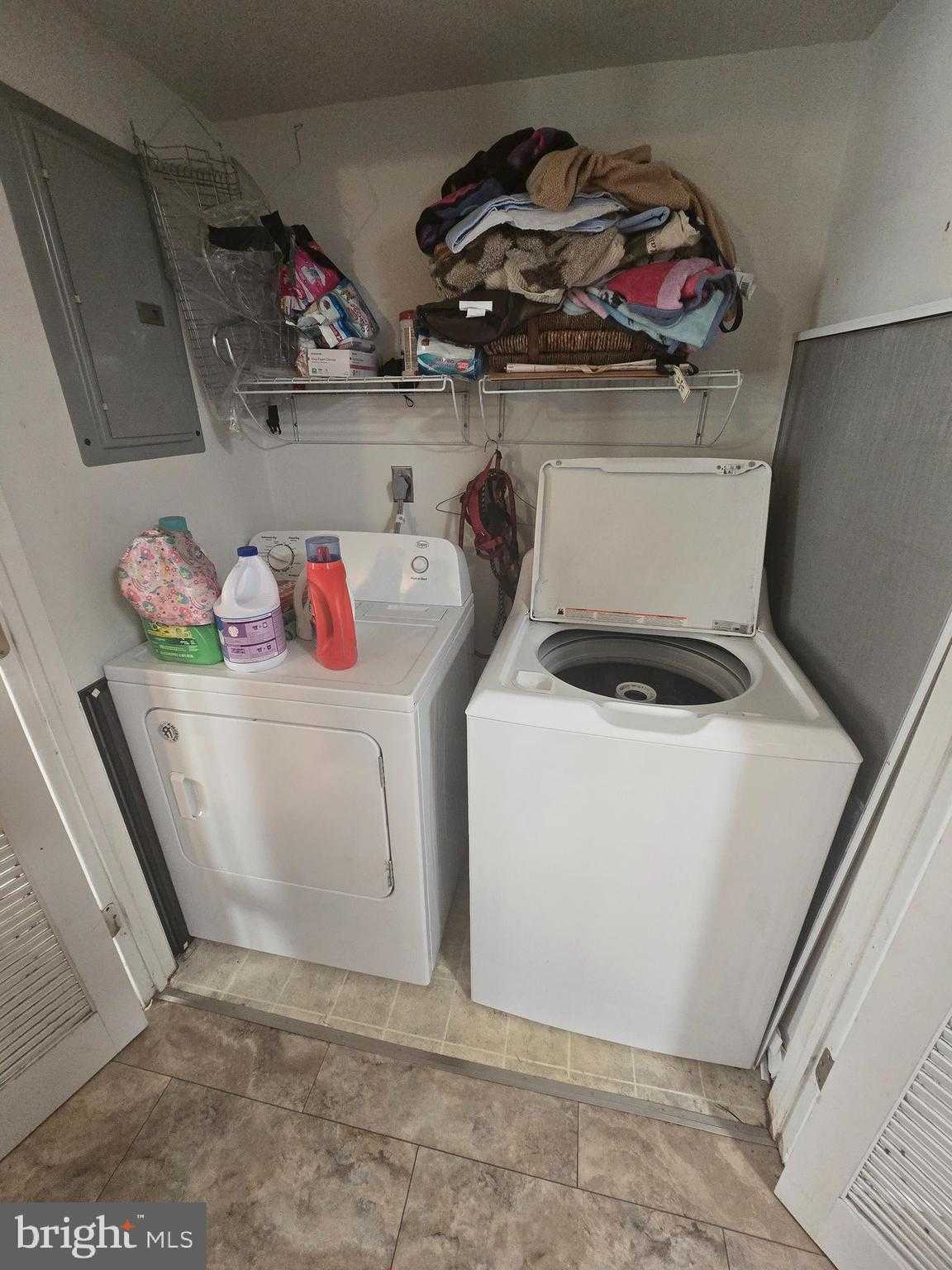 1820 Wilmot St photo 19