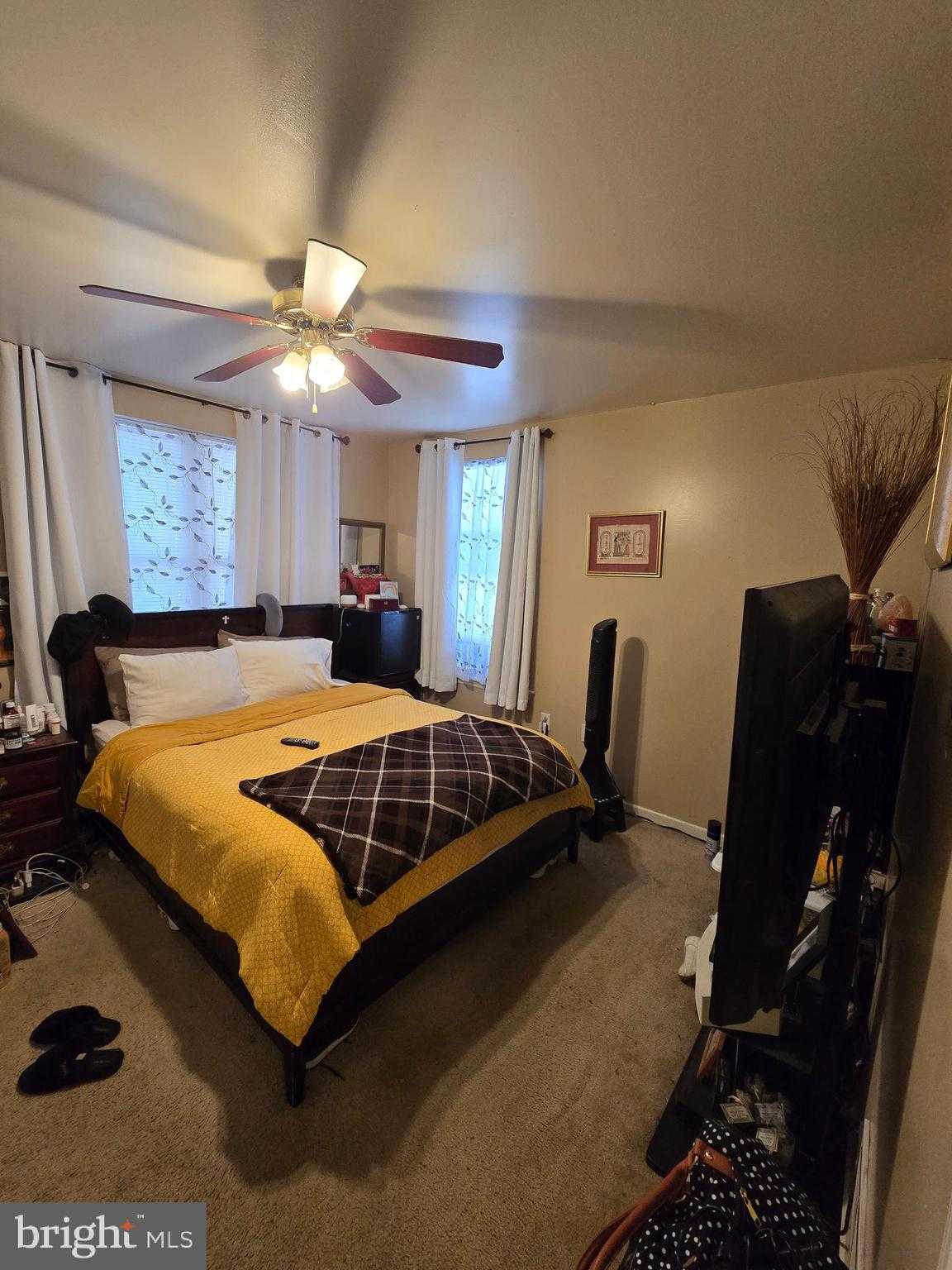 1820 Wilmot St photo 32