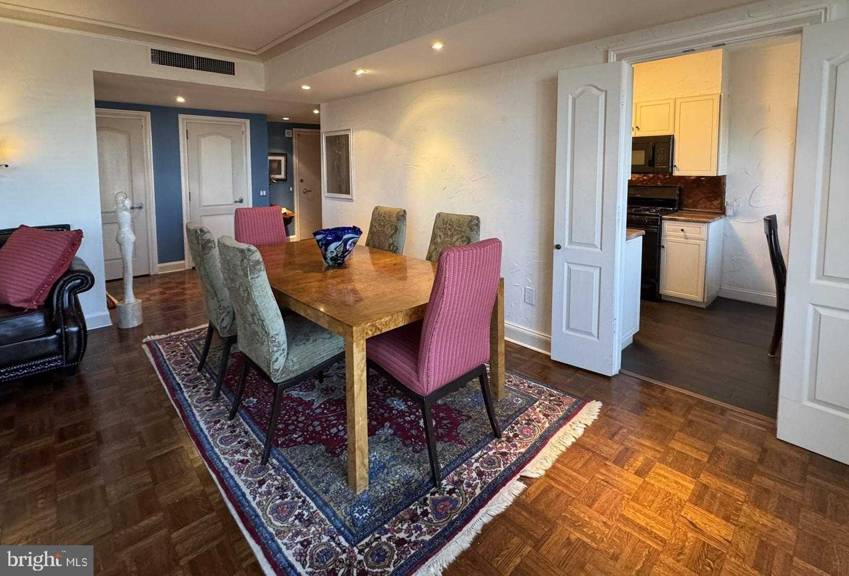 191 Presidential Blvd Unit R816 photo 19