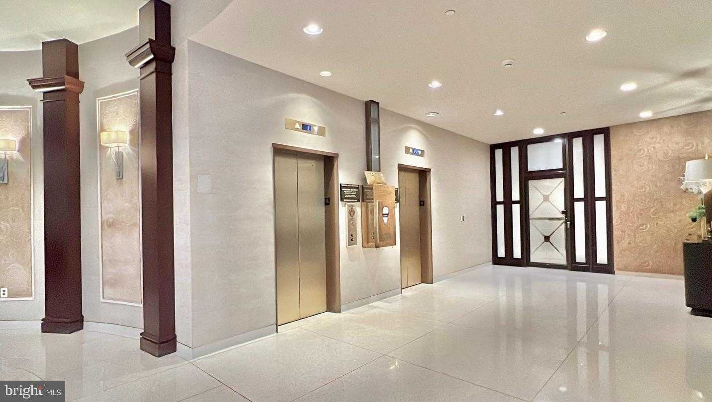 191 Presidential Blvd Unit R816 photo 6