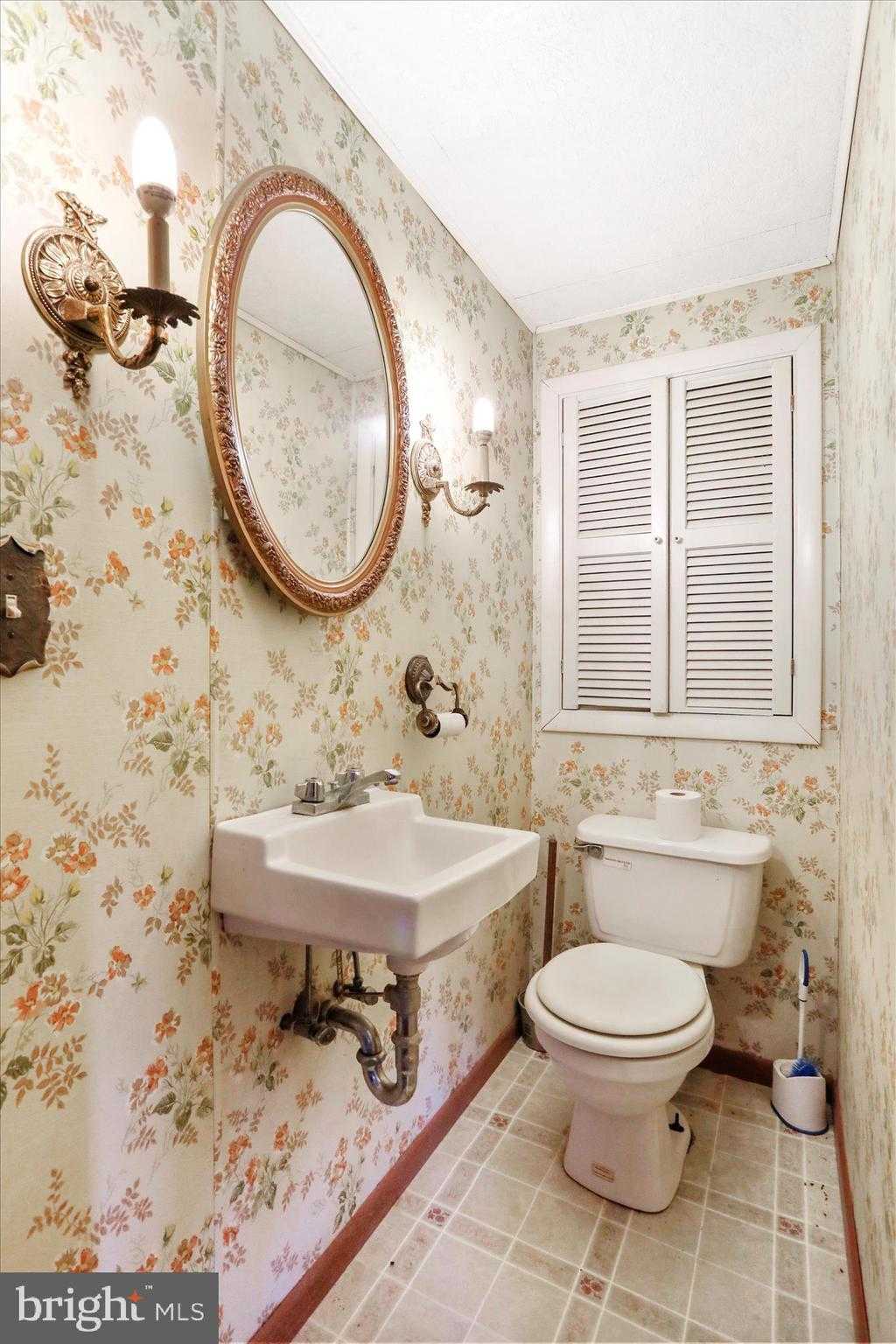 25 Helmick Ln photo 24