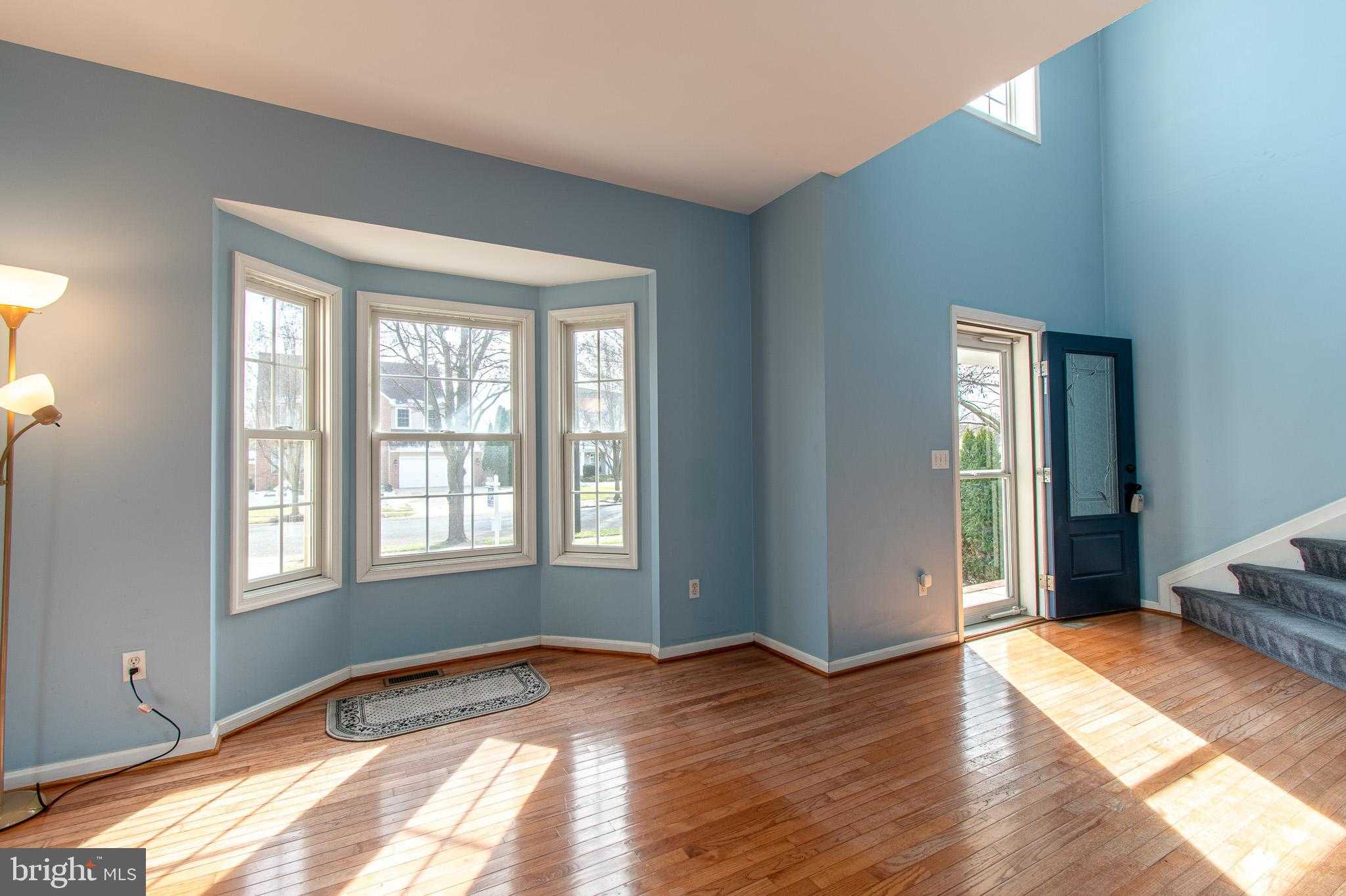 8800 Roundhouse Cir photo 5