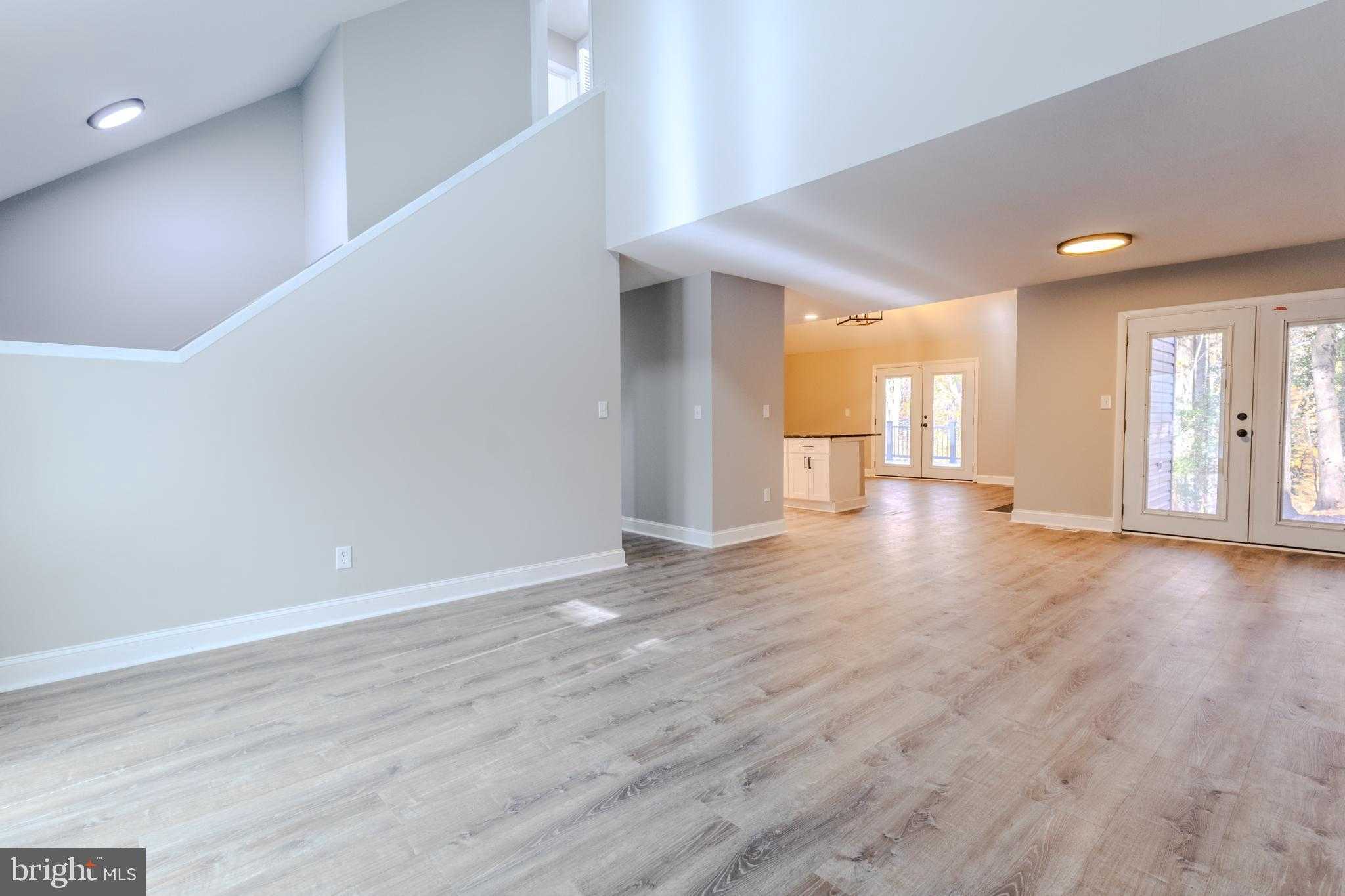 524 Ridge Rd photo 8