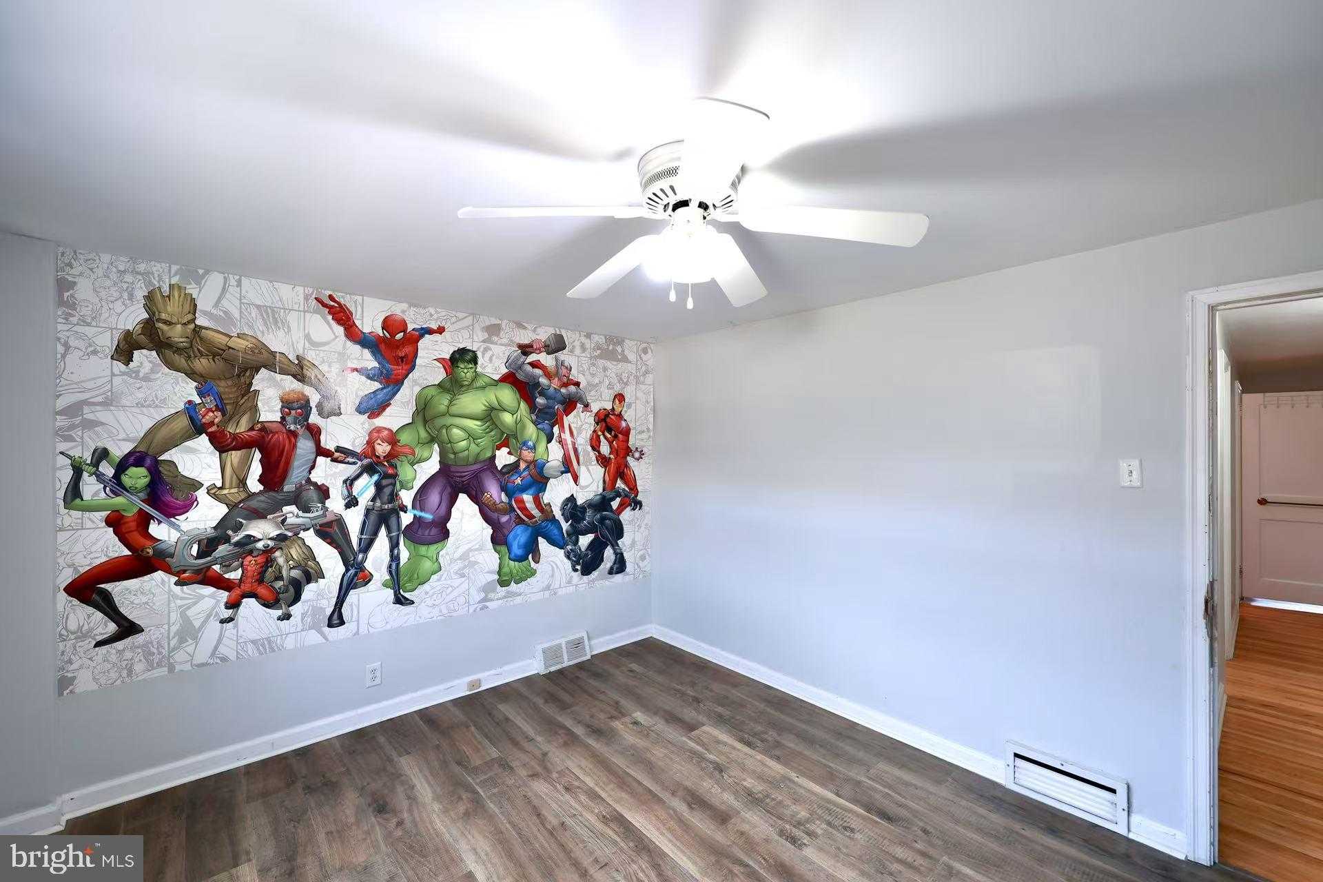 7509 Brous Ave photo 17