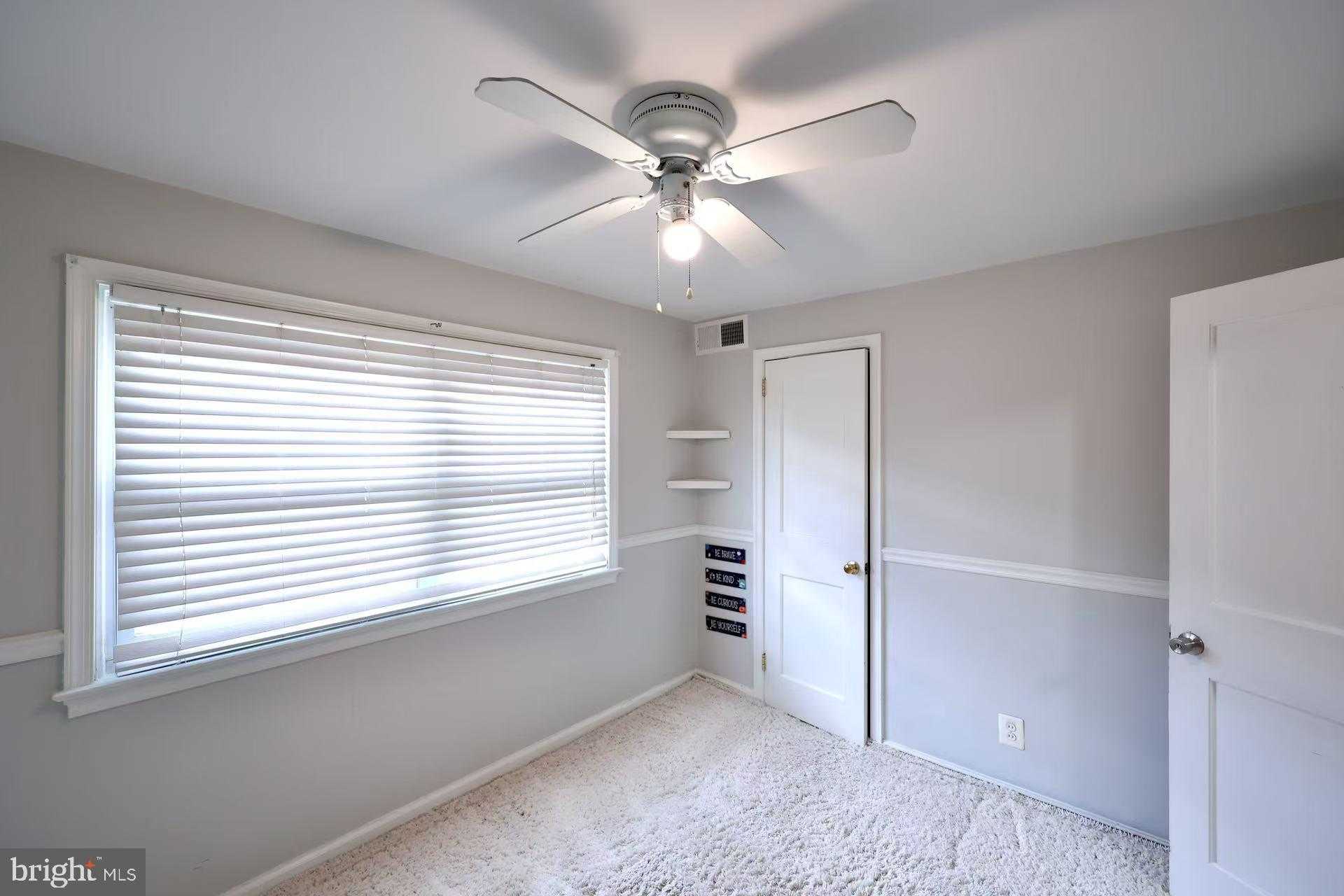 7509 Brous Ave photo 20