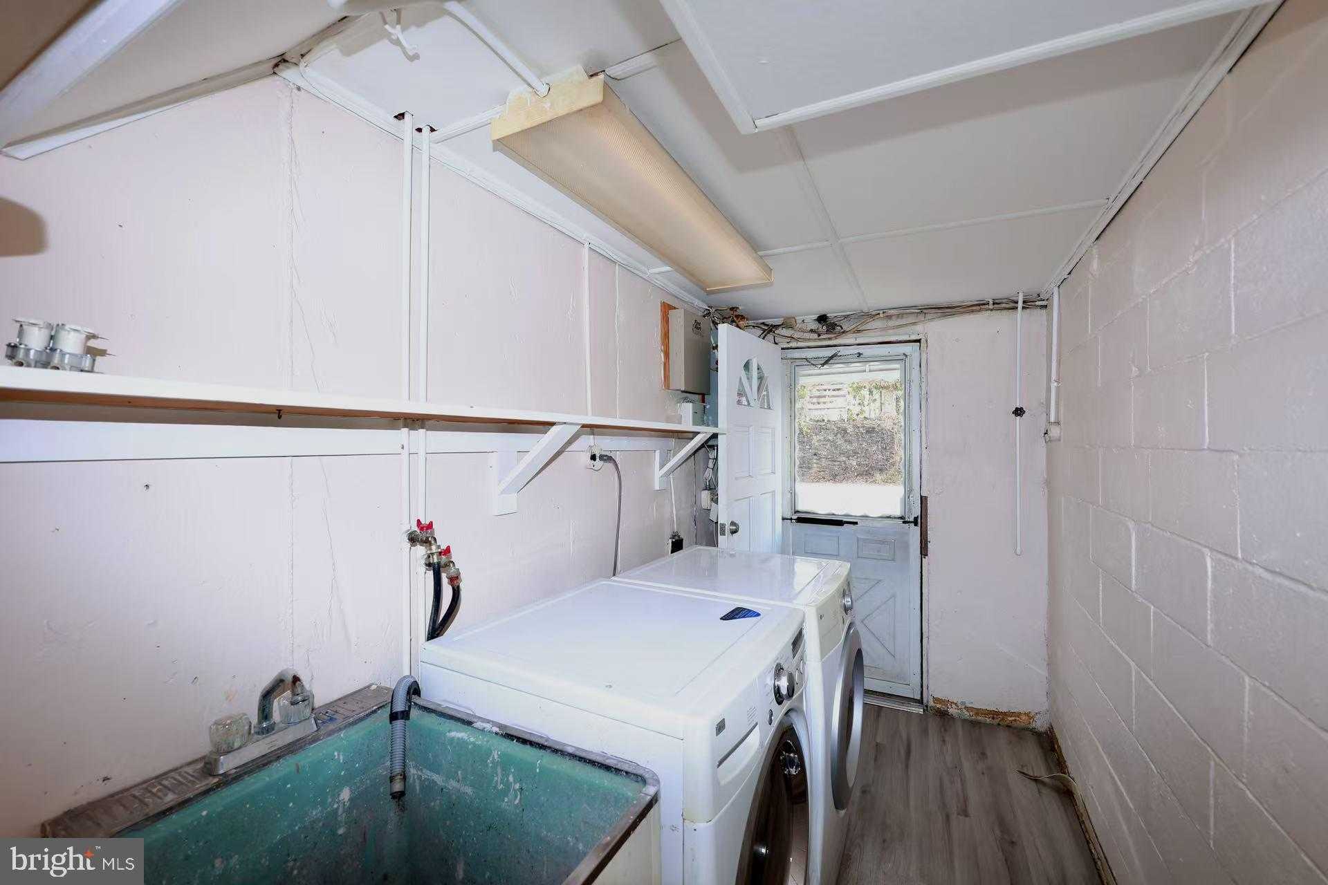 7509 Brous Ave photo 31