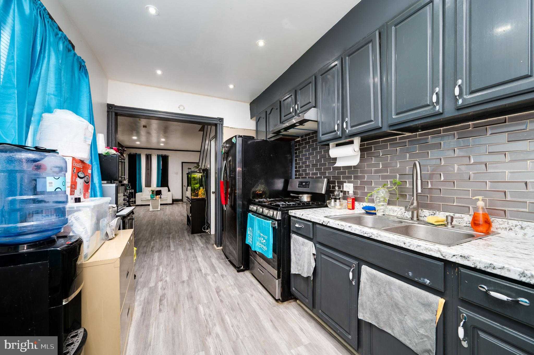 243 Pear St photo 13