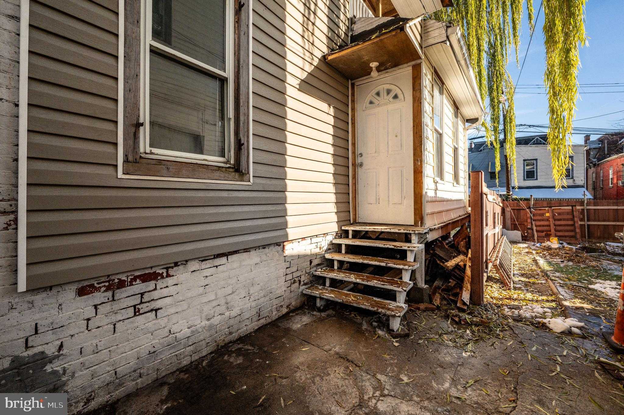 243 Pear St photo 41