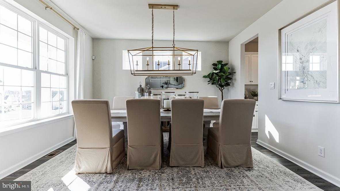 446 Liberty Trl photo 3