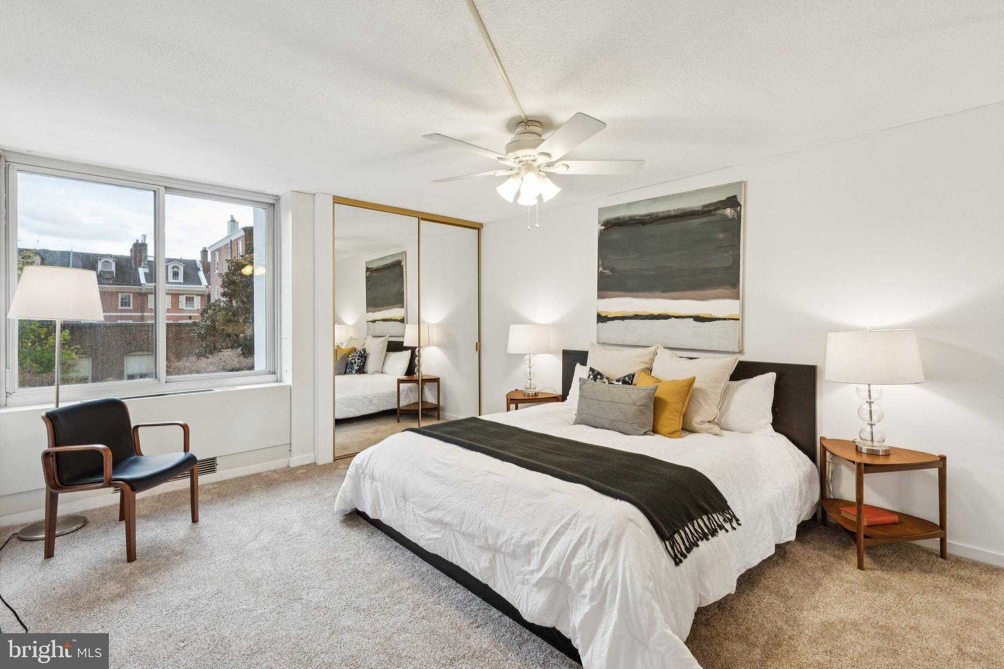 604 S Washington Sq photo 14