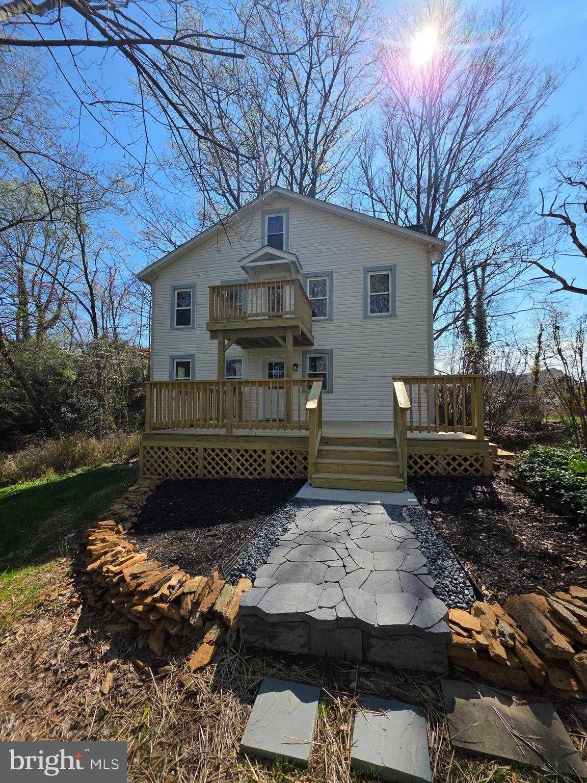 9906 Belair Rd photo 2