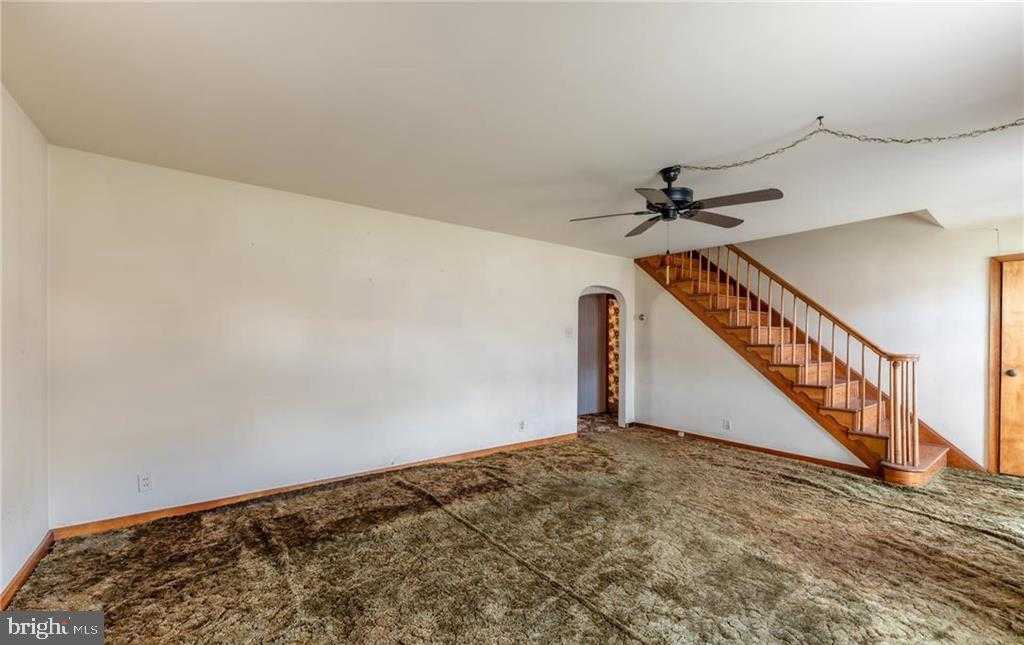 1760 W Penn Pike photo 19