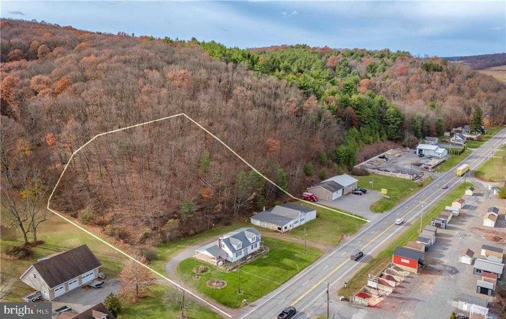 1760 W Penn Pike photo 3