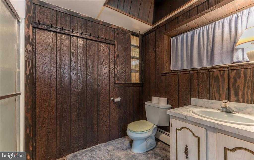 1760 W Penn Pike photo 37