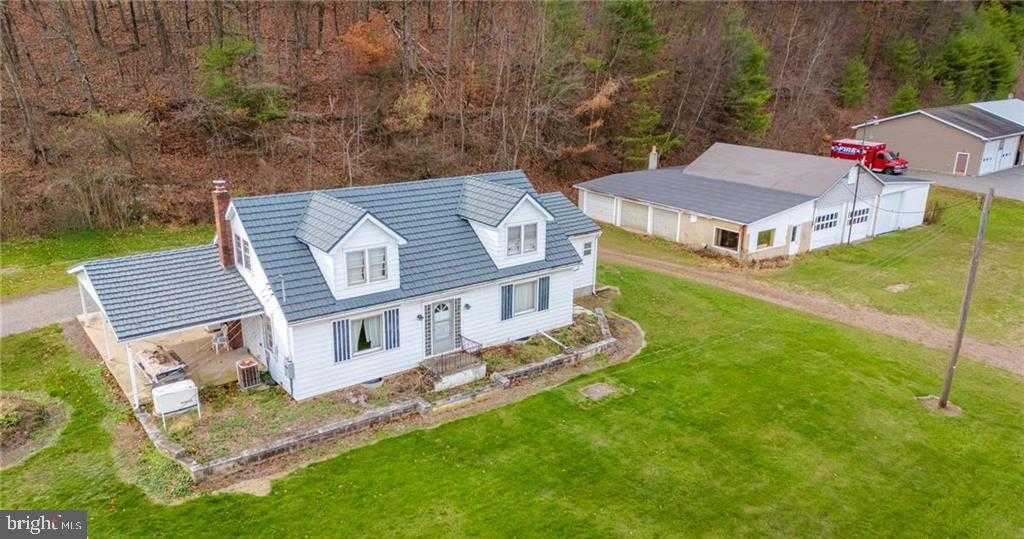 1760 W Penn Pike photo 5