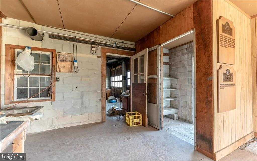 1760 W Penn Pike photo 61