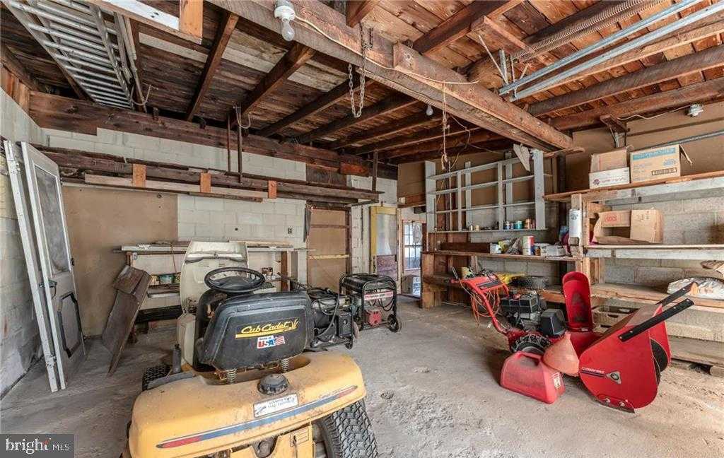 1760 W Penn Pike photo 65