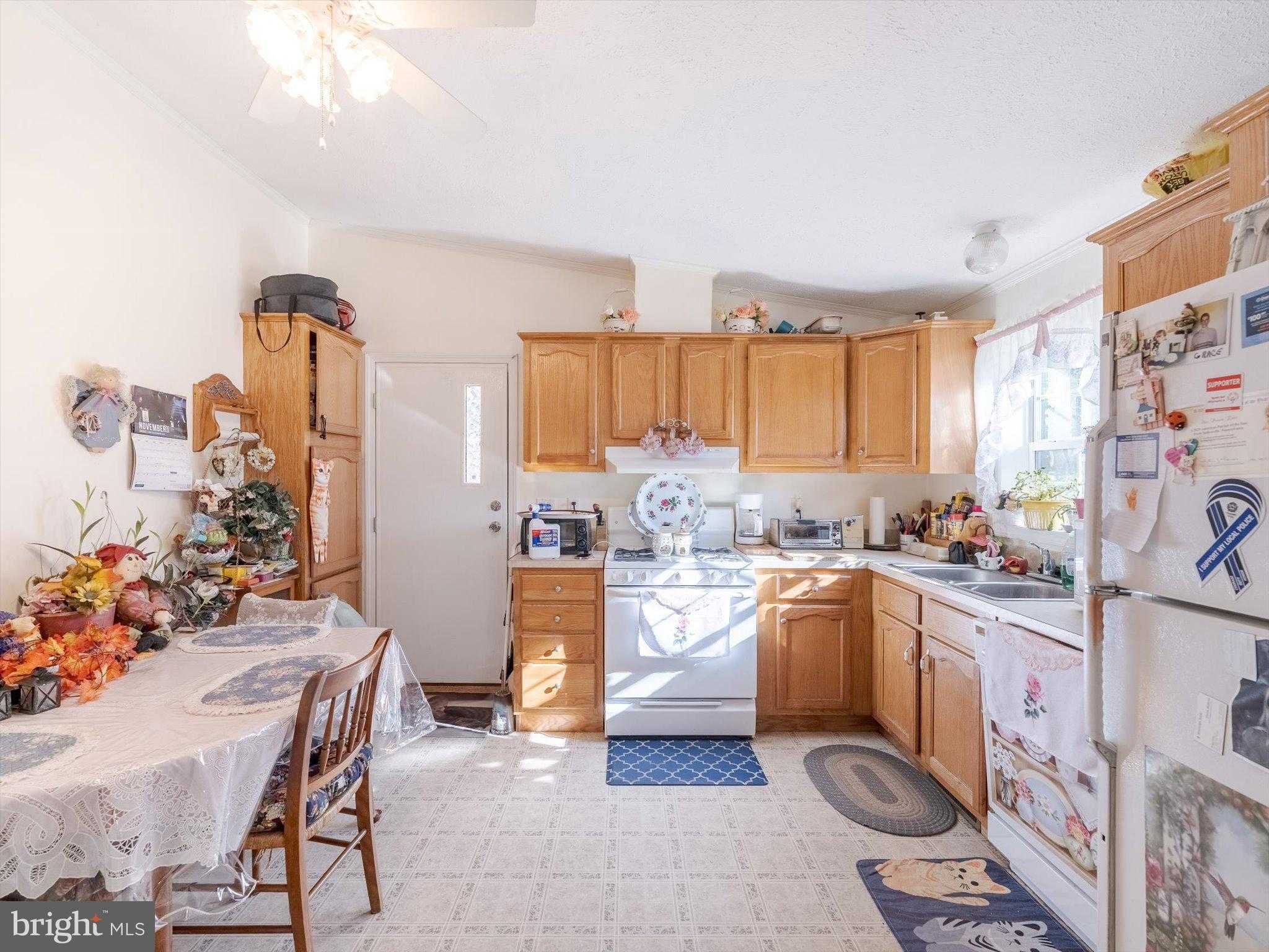 346 Maregan Dr photo 5