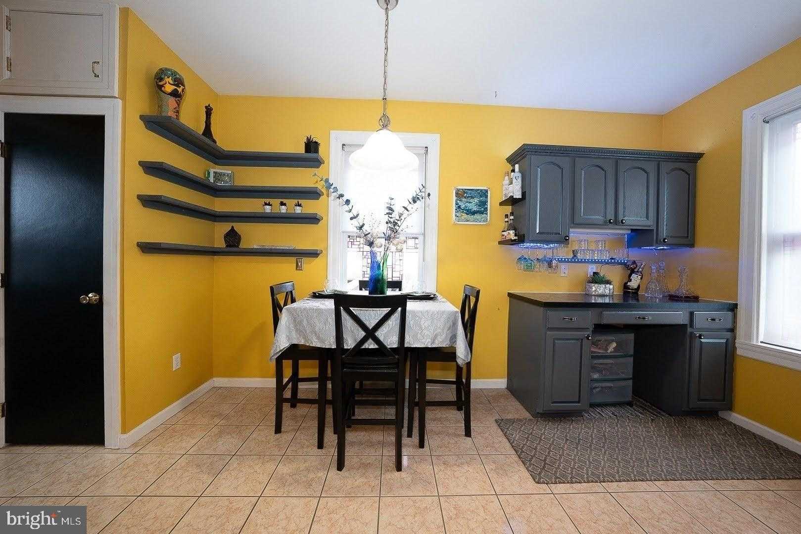 507 Morton Ave photo 17