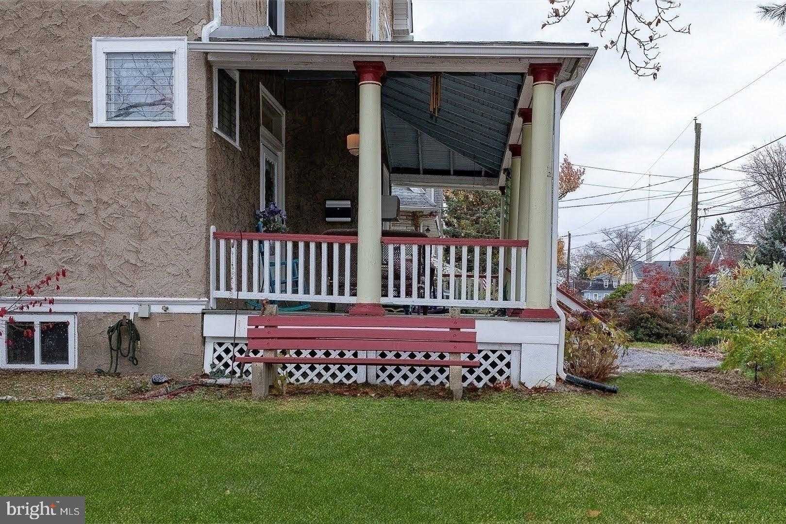 507 Morton Ave photo 6