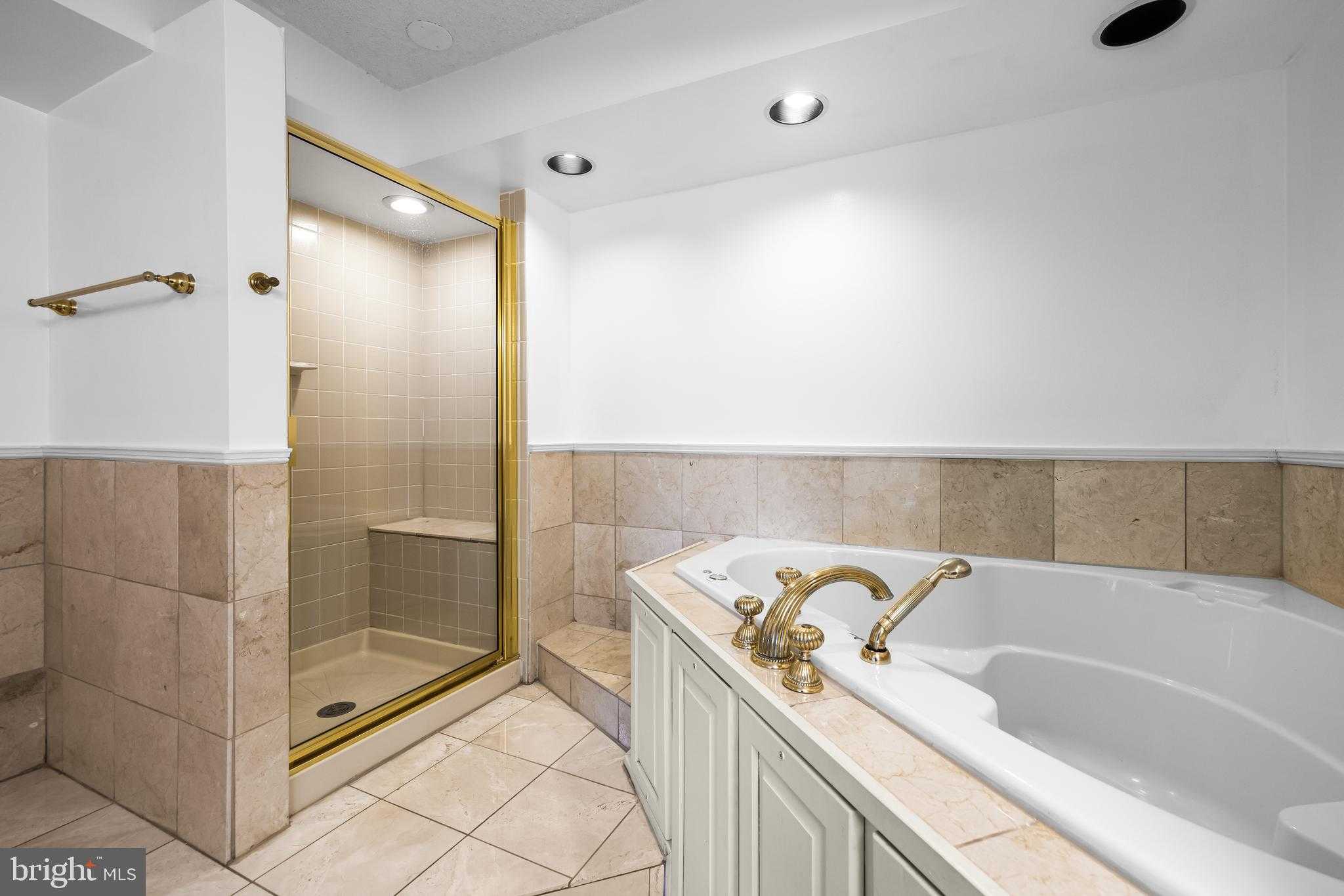 6210 Park Heights Ave # 604 photo 40