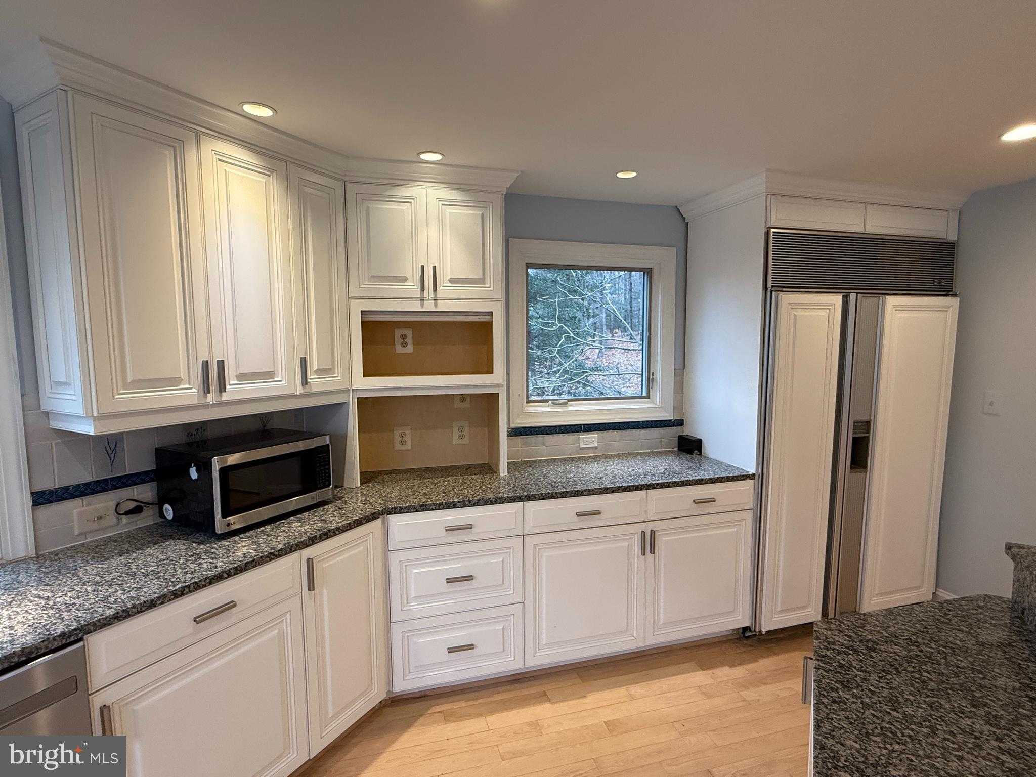 10701 Sycamore Springs Ln photo 33