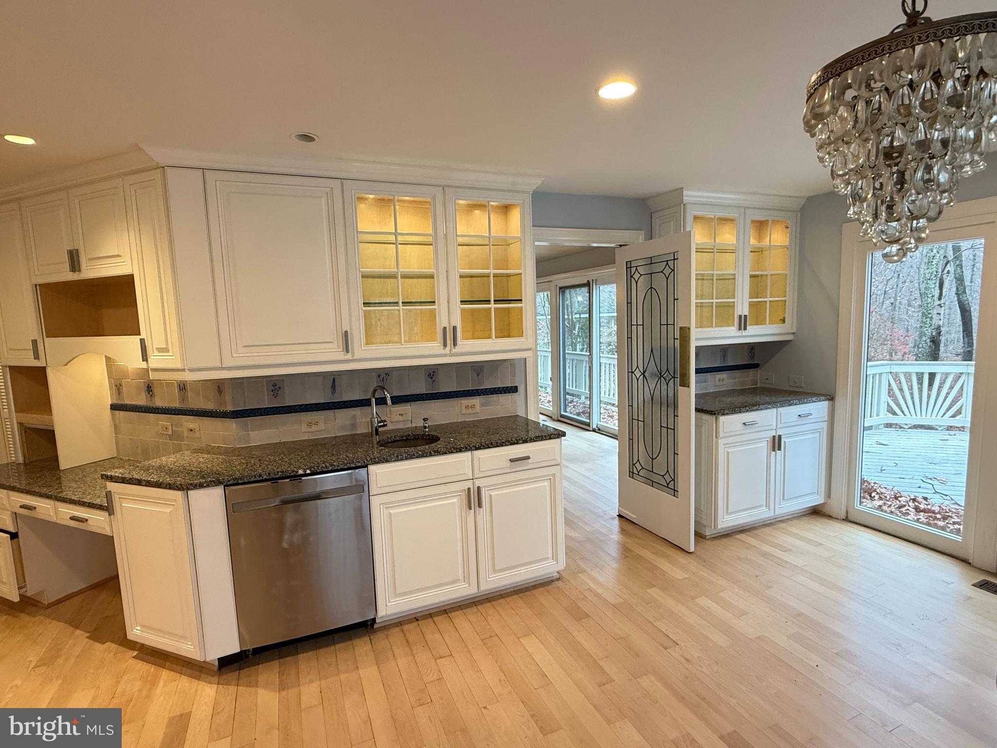 10701 Sycamore Springs Ln photo 35