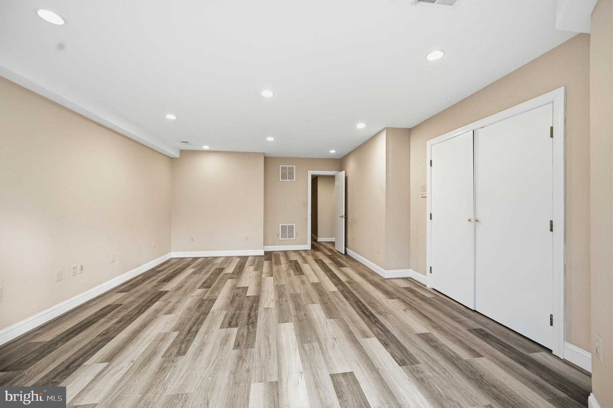 10701 Sycamore Springs Ln photo 43