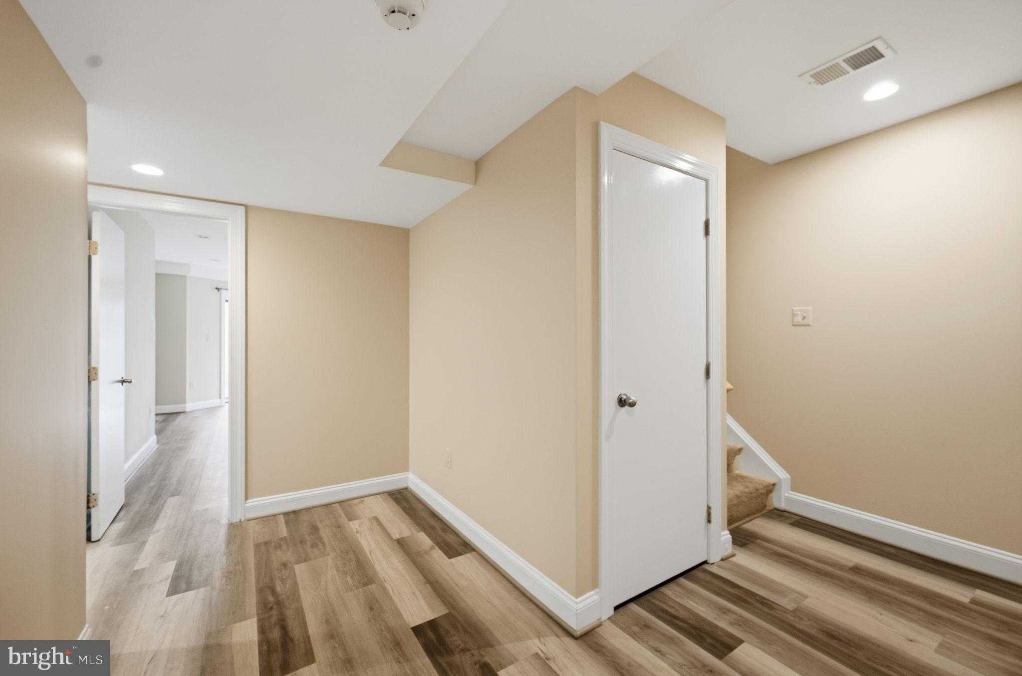 10701 Sycamore Springs Ln photo 47