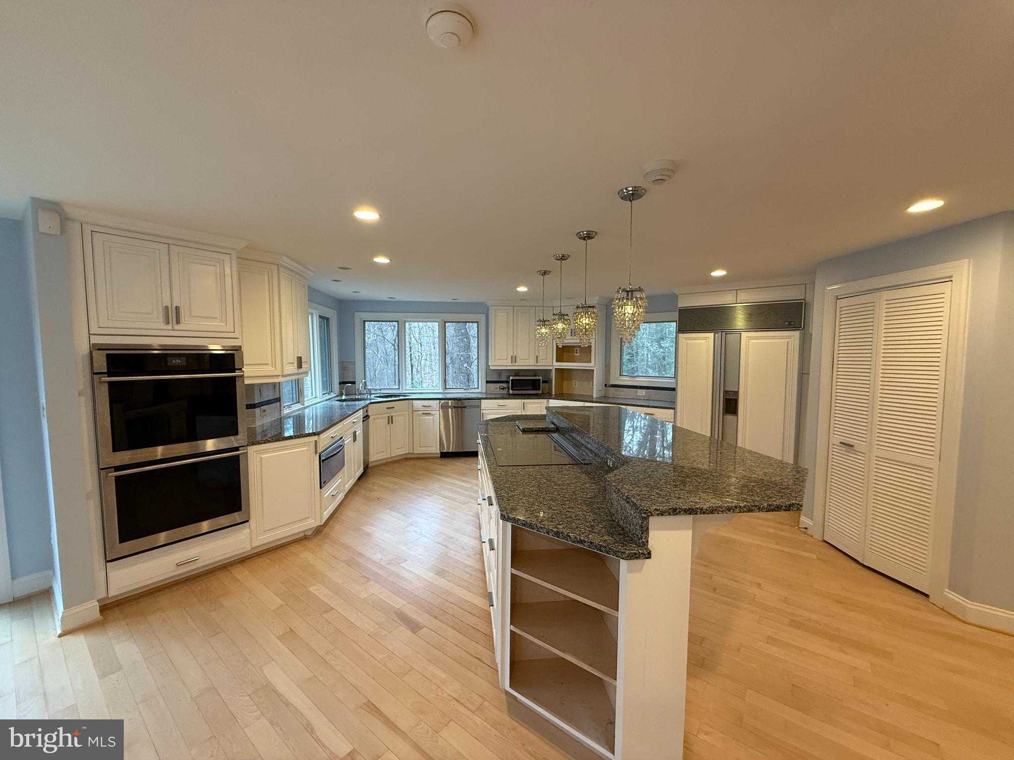 10701 Sycamore Springs Ln photo 7