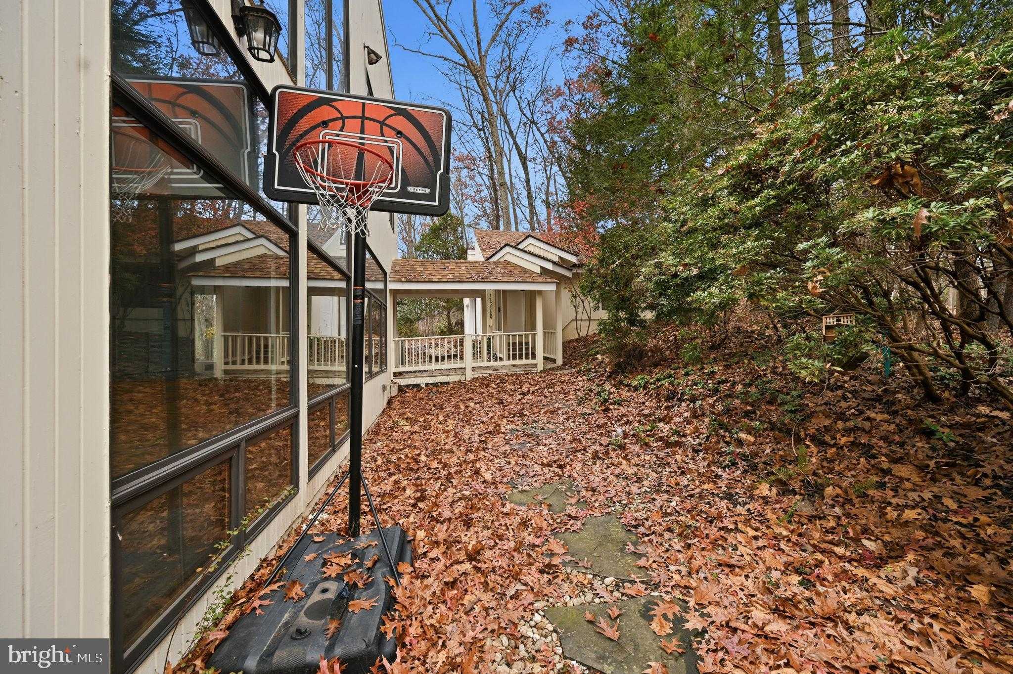 10701 Sycamore Springs Ln photo 92