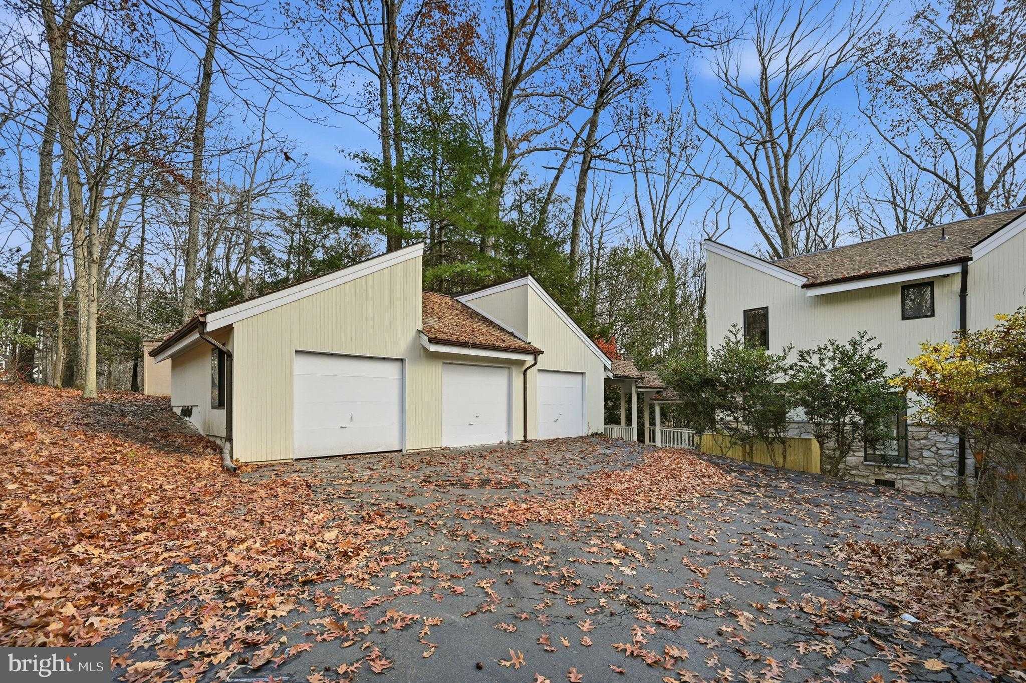 10701 Sycamore Springs Ln photo 97